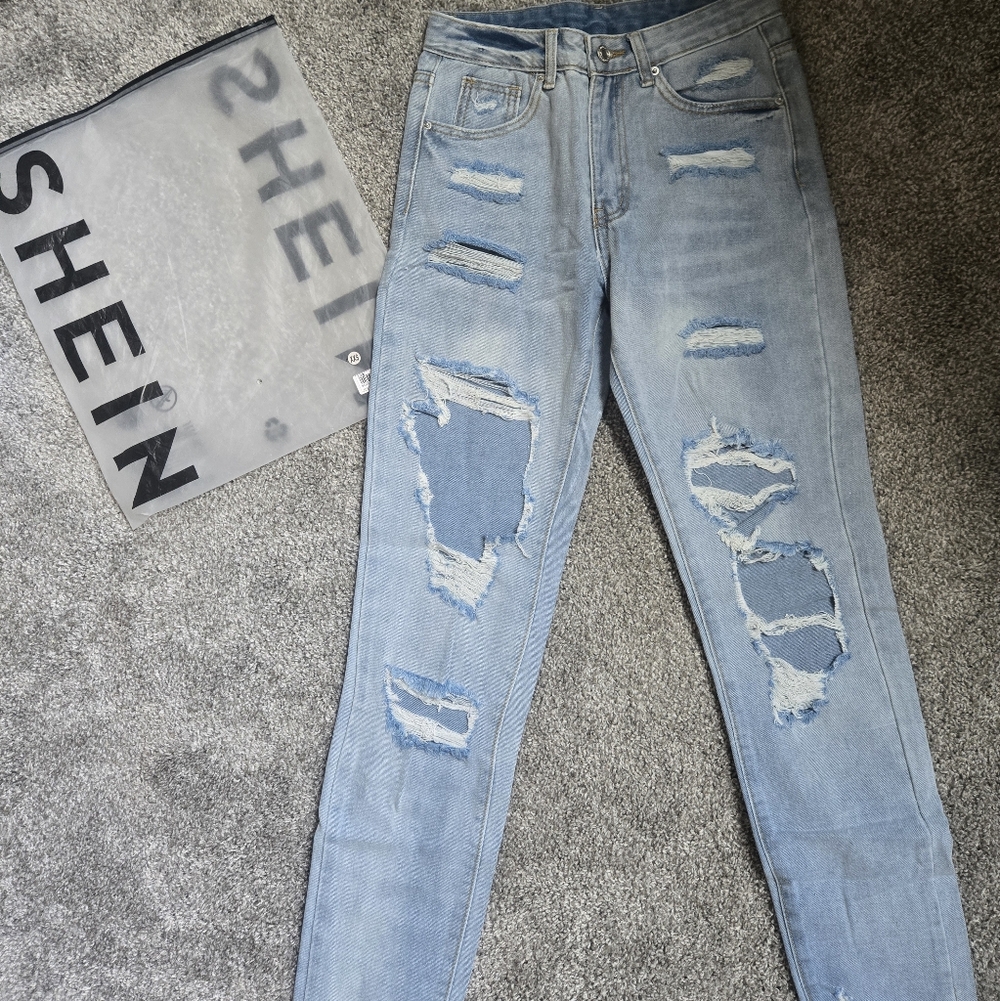 Nwt SHEIN Boyfrienf Straight Leg Light Blue Ripped Denim Jeans Size Xxs / US 00